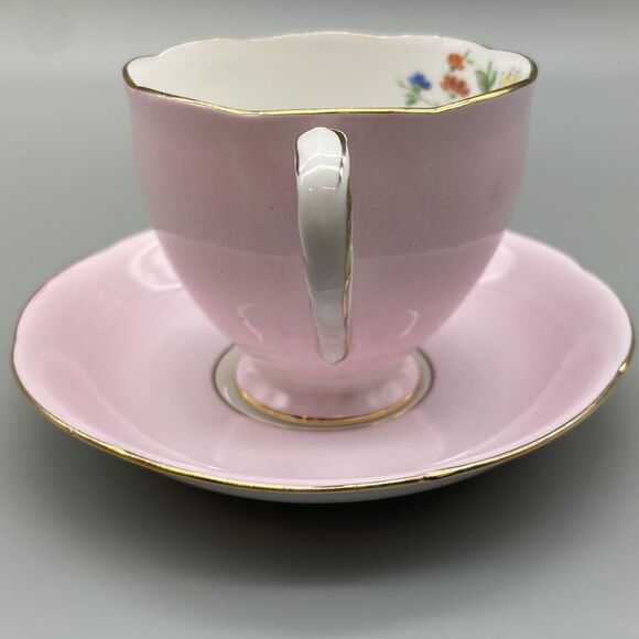 Vintage Royal Grafton Pink Floral Bouquet Tea Cup and Saucer Gold Trim - Picture 14 of 16